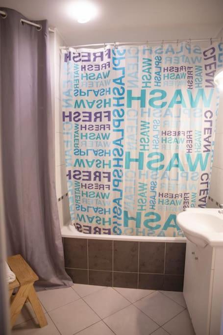 L'Authentique, Duplex, Centre Historique, Wifi Apartment Montpellier Ngoại thất bức ảnh